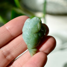 Load image into Gallery viewer, Burmese Nephrite Jade Jin Chan (Money Toad)