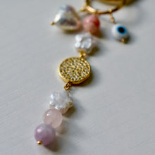 Load image into Gallery viewer, Genuine Freshwater Pearl and Crystal Purse Charm