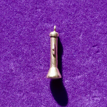 Load image into Gallery viewer, Vintage 14kt Solid Gold Flashlight Charm