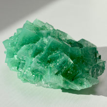 Load image into Gallery viewer, Halite with Paratacamite Inclusion