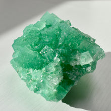 Load image into Gallery viewer, Halite with Paratacamite Inclusion