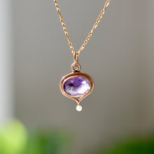 Load image into Gallery viewer, Vintage 14kt Solid Gold Amethyst with a Genuine Sea Pearl