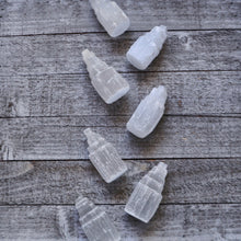 Load image into Gallery viewer, Mini Satin Spar Selenite Towers