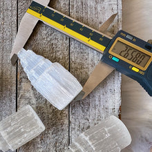 Load image into Gallery viewer, Mini Satin Spar Selenite Towers