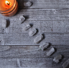 Load image into Gallery viewer, Druzy Danburite