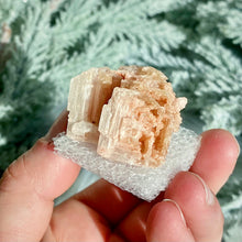 Load image into Gallery viewer, Pink Halite