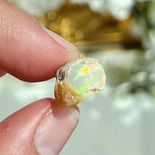 Load image into Gallery viewer, Raw Ethiopian Opal