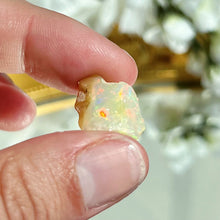 Load image into Gallery viewer, Raw Ethiopian Opal