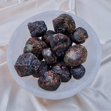 Load image into Gallery viewer, Large Garnet