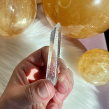 Load image into Gallery viewer, Pristine Lemurian Crystal Point