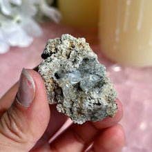 Load image into Gallery viewer, Herkimer Diamonds in Matrix