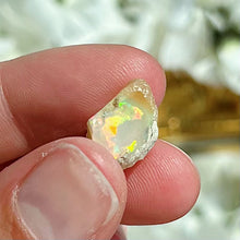 Load image into Gallery viewer, Raw Ethiopian Opal