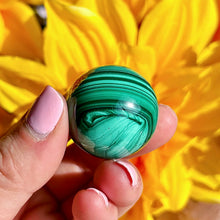 Load image into Gallery viewer, Malachite Sphere