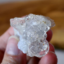 Load image into Gallery viewer, Hyalite Opal