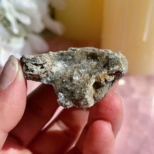 Load image into Gallery viewer, Herkimer Diamonds in Matrix