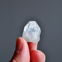 Load image into Gallery viewer, Clear Quartz