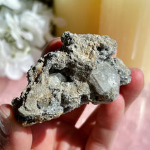 Load image into Gallery viewer, Herkimer Diamonds in Matrix