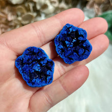 Load image into Gallery viewer, Azurite Blueberry Geode Pair