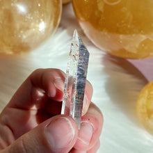 Load image into Gallery viewer, Pristine Lemurian Crystal Point