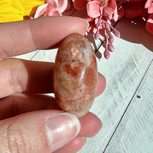 Load image into Gallery viewer, Sunstone Shiva Lingam