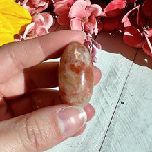 Load image into Gallery viewer, Sunstone Shiva Lingam