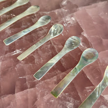 Load image into Gallery viewer, Mother of Pearl Spoons
