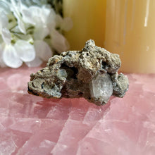 Load image into Gallery viewer, Herkimer Diamonds in Matrix