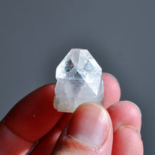 Load image into Gallery viewer, Clear Quartz