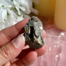 Load image into Gallery viewer, Herkimer Diamonds in Matrix