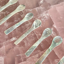 Load image into Gallery viewer, Mother of Pearl Spoons