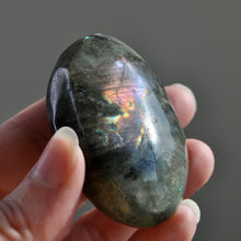 Load image into Gallery viewer, Labradorite Palm Stone