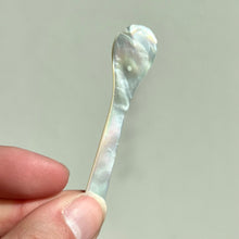 Load image into Gallery viewer, Mother of Pearl Spoons