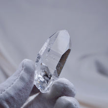 Load image into Gallery viewer, Lemurian Crystal Point