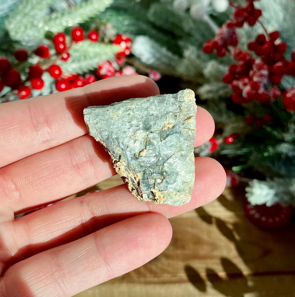 Discovering the Mystical Beauty and Healing Power of Blue Barite