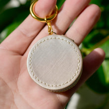 Load image into Gallery viewer, Champagne Brushed Leatherette Ring Keeper Keychain
