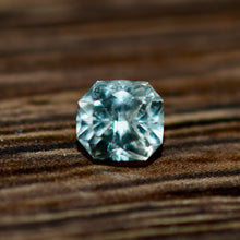 Load image into Gallery viewer, Mint Green Tourmaline
