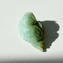 Load image into Gallery viewer, Burmese Nephrite Jade Jin Chan (Money Toad)
