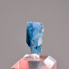 Load image into Gallery viewer, Aquamarine from the Sawtooth Range in Idaho
