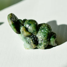 Load image into Gallery viewer, Burmese Nephrite Jade Jin Chan (Money Toad)
