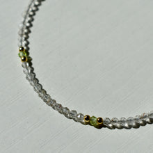 Load image into Gallery viewer, Peridot and Quartz Bracelet
