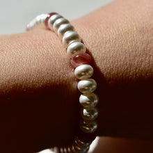Load image into Gallery viewer, Rhodochrosite and Pearl Stretch Bracelet
