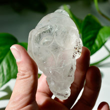 Load image into Gallery viewer, Lodolite Quartz Jin Chan (Money Toad)
