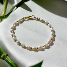Load image into Gallery viewer, Pearl and Rhodolite Garnet Bracelet
