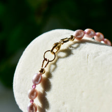 Load image into Gallery viewer, Lilac Pearls x Garnet Bracelet
