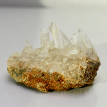 Load image into Gallery viewer, Quartz from Spruce Ridge, Washington
