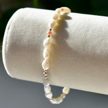 Load image into Gallery viewer, Freshwater Pearl x Silver Bracelet
