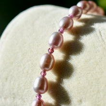 Load image into Gallery viewer, Lilac Pearls x Garnet Bracelet
