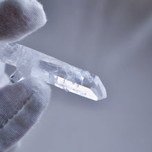 Load image into Gallery viewer, Double Terminated Lemurian Crystal Point
