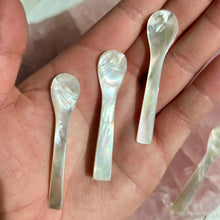 Load image into Gallery viewer, Mother of Pearl Spoons
