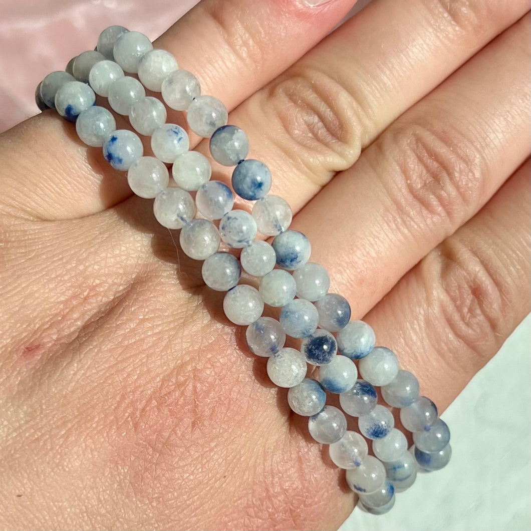 Dumortierite in Quartz Bracelet